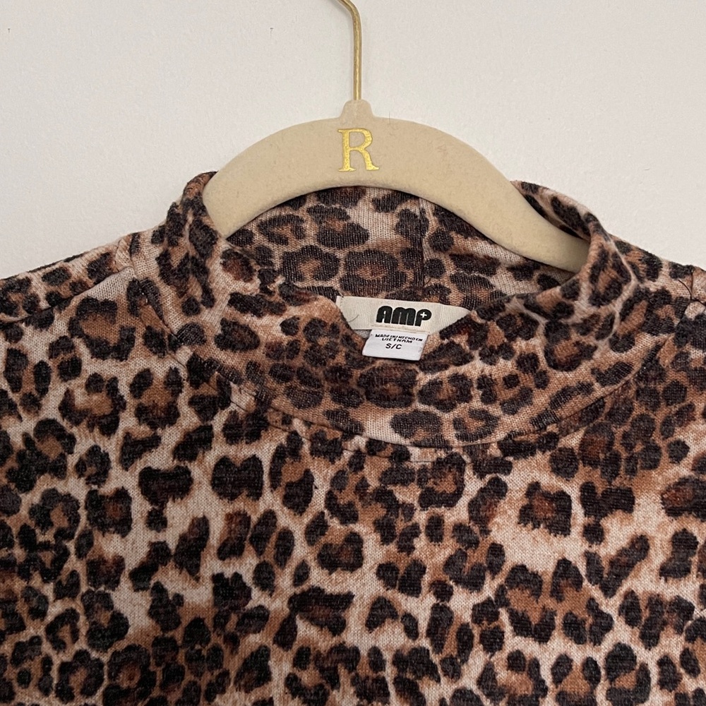Leopard Dress - Picture 2 of 3
